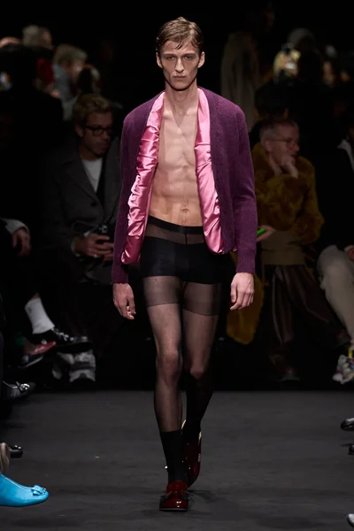 Look 9